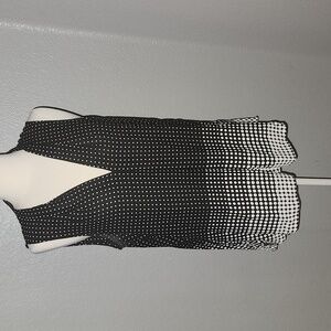 New York & Company Size Large Black & White Polka Dot High/Low Sleeveless Top